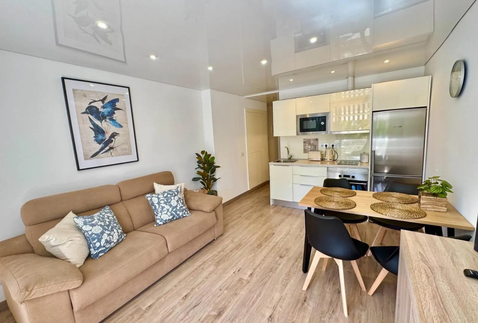 Bluebird Luxury Apartment In Las Americas Playa de las Americas