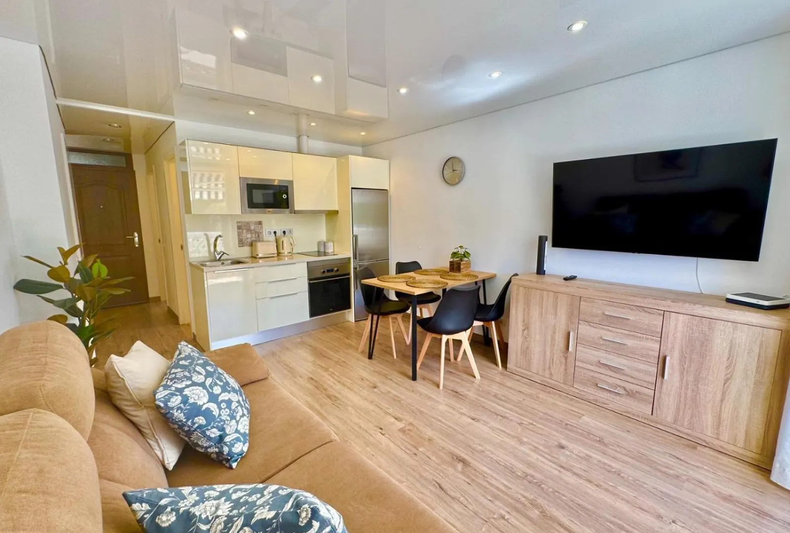 Bluebird Luxury Apartment In Las Americas Playa de las Americas   Playa de las Americas (Tenerife)